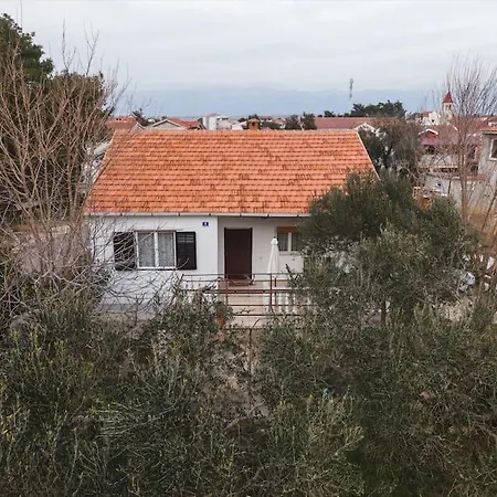 Tre Perle Vacation House With Garden And Parking